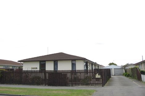 Photo of property in 1/5 Shetland Street, Woolston, Christchurch, 8062