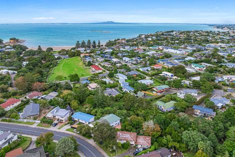 Photo of property in 2/18 Glamorgan Drive, Torbay, Auckland, 0630