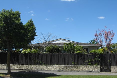 Photo of property in 2/38 Oldwood Street, Bishopdale, Christchurch, 8053