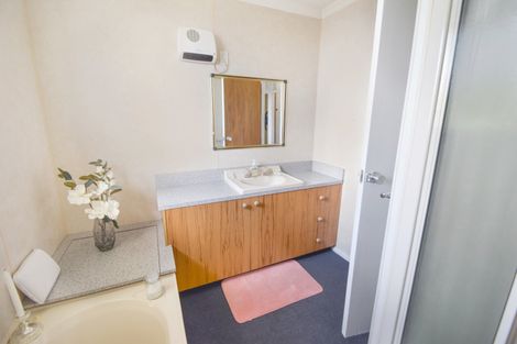 Photo of property in 20 Omahau Crescent, Twizel, 7901