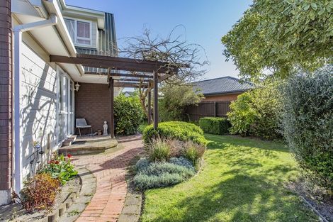 Photo of property in 10 Pasadena Place, Harewood, Christchurch, 8051