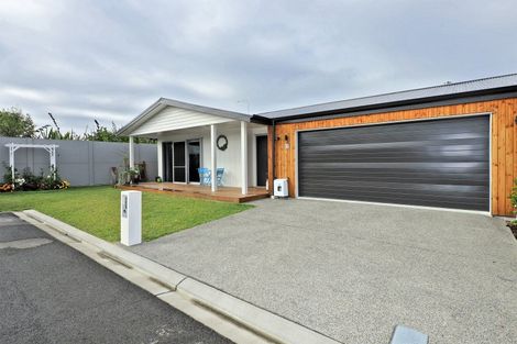 Photo of property in 22 Cassin Place, Taradale, Napier, 4112