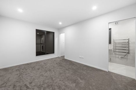 Photo of property in 4 Kiekie Street, Westgate, 0814