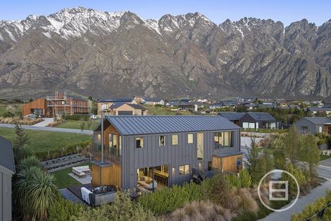 Photo of property in 9 Falconer Rise, Jacks Point, Queenstown, 9371