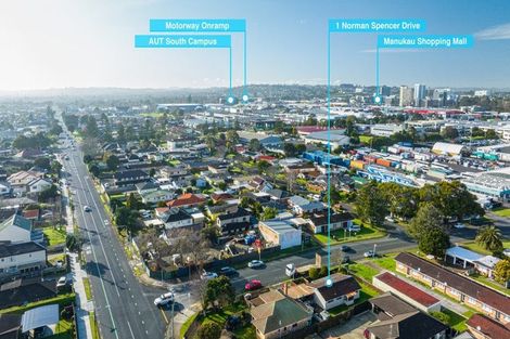 Photo of property in 1 Norman Spencer Drive, Papatoetoe, Auckland, 2104