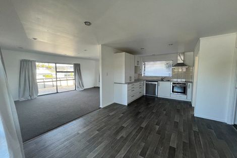 Photo of property in 85a Rosario Crescent, Red Beach, 0932