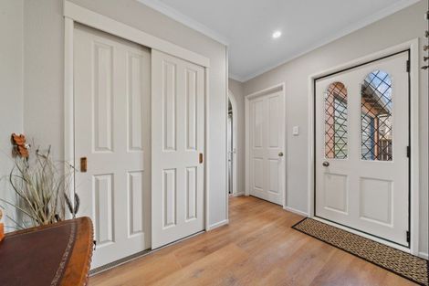 Photo of property in 537 Richmond Road, Lepperton, New Plymouth, 4373