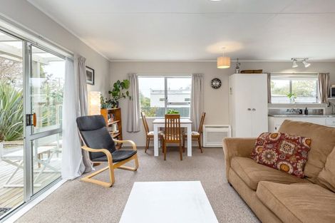 Photo of property in 1a Massey Street, Greytown, 5712