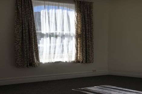 Photo of property in 18 Portland Crescent, Thorndon, Wellington, 6011