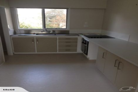 Photo of property in 2/26 Karaka Street, New Lynn, Auckland, 0600