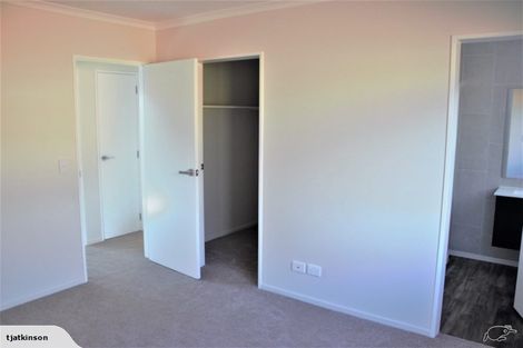 Photo of property in 4 Seagrass Place, Otaki Beach, Otaki, 5512