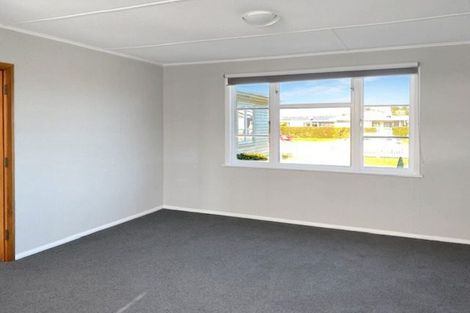 Photo of property in 19 Cook Street, Foxton, 4814