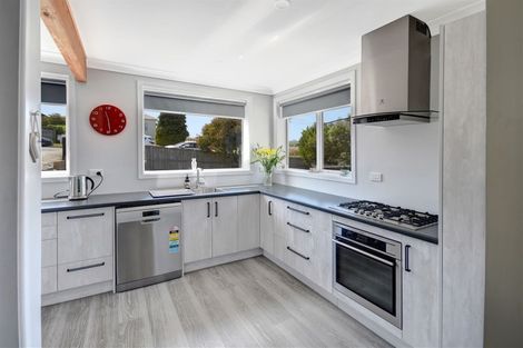 Photo of property in 17 Thomas Street, Waikouaiti, 9510