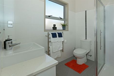 Photo of property in 15 Vino Cina Heights, Ranui, Auckland, 0612