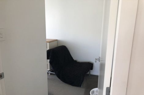 Photo of property in 35 North Terrace, Kelburn, Wellington, 6012