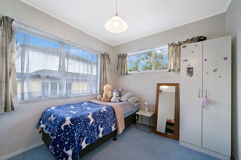 Photo of property in 4 Seakens Way, Glen Eden, Auckland, 0602