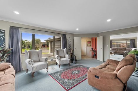 Photo of property in 18 Mirbeck Avenue, Cambridge, 3434