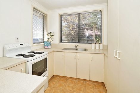 Photo of property in 17 Pointon Glade, Grandview Heights, Hamilton, 3200