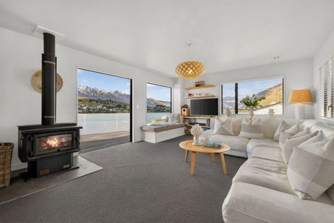 Photo of property in 259 Frankton Road, Queenstown, 9300