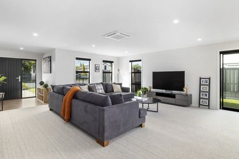 Photo of property in 180 Factory Road, Mosgiel, 9024