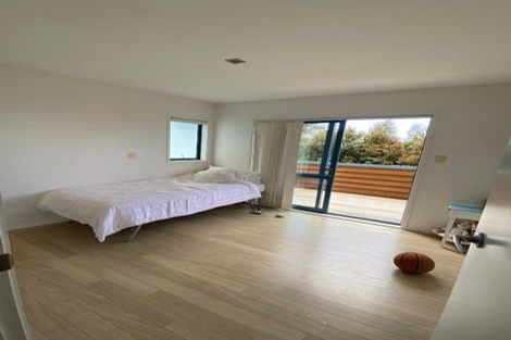 Photo of property in 9a Agathis Avenue, Mairangi Bay, Auckland, 0630