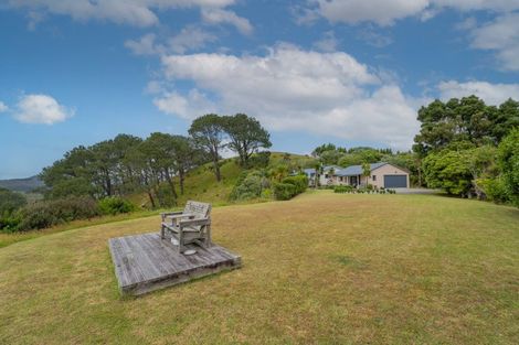 Photo of property in 108 Horongaherehere Row, Te Rerenga, Coromandel, 3582