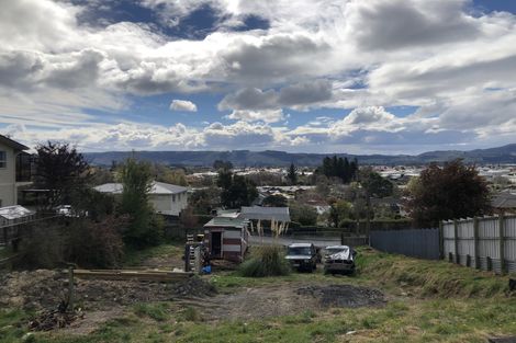 Photo of property in 32 Clyde Street, Kinmont Park, Mosgiel, 9024