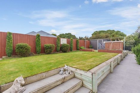 Photo of property in 36 Titirangi Crescent, Parklands, Christchurch, 8083