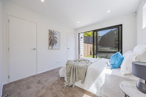 Photo of property in 17a John Jennings Drive, Oteha, Auckland, 0632
