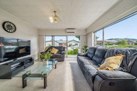Photo of property in 3a Benzie Avenue, Wallaceville, Upper Hutt, 5018