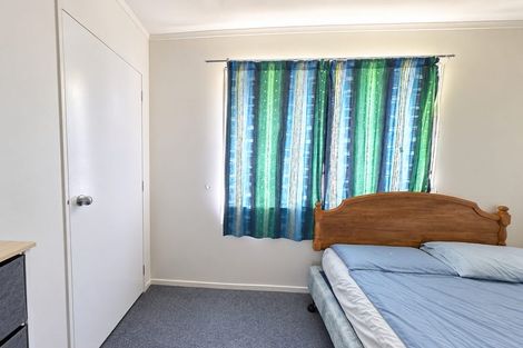 Photo of property in 3a Turon Crescent, Totara Park, Upper Hutt, 5018