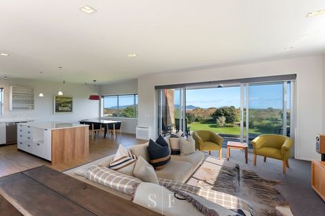 Photo of property in 114 Paetawa Road, Peka Peka, Waikanae, 5391