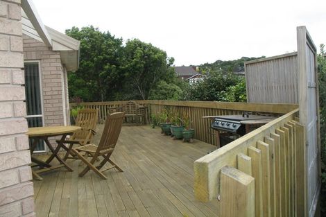 Photo of property in 9 Mariners Way, Whitby, Porirua, 5024