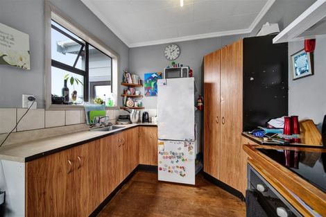 Photo of property in 68 South Road, Manaia, 4612