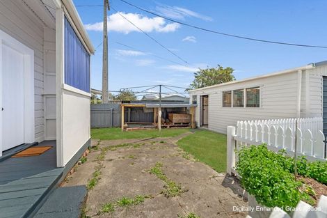 Photo of property in 24 Alma Road, Gonville, Whanganui, 4501