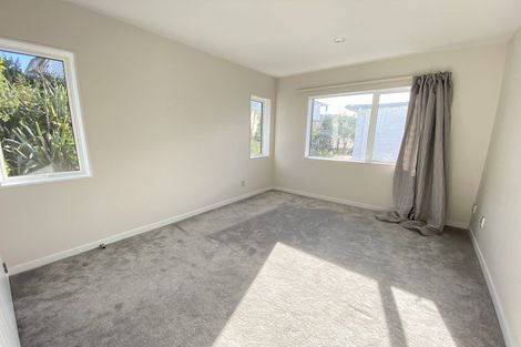 Photo of property in 43 Remuremu Street, Long Bay, Auckland, 0630