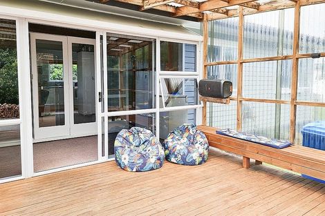 Photo of property in 30 Meihana Street, Takaka, 7110