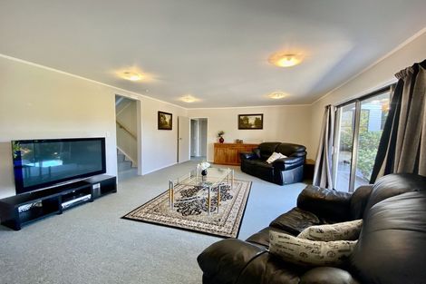 Photo of property in 29 Balliol Drive, Tawa, Wellington, 5028