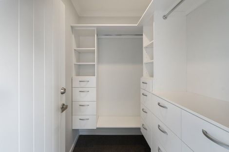 Photo of property in 35 Union Street, Hokowhitu, Palmerston North, 4410