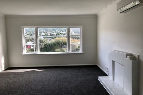 Photo of property in 36 Duncan Street, Tawa, Wellington, 5028