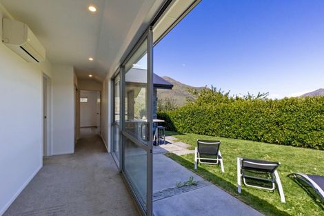 Photo of property in 6 Oxfordshire Avenue, Lower Shotover, Queenstown, 9304
