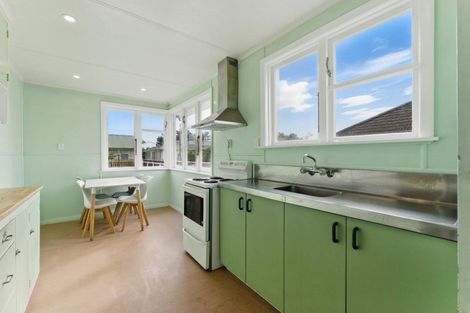 Photo of property in 11 Ward Street, Bulls, 4818