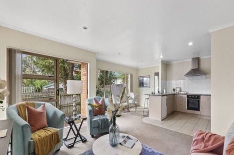 Photo of property in 17a Valley Road, Waiuku, 2123