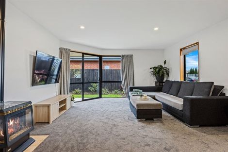 Photo of property in 3b Riverview Road, Rangiora, 7400