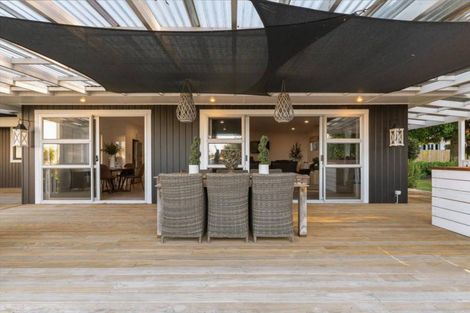 Photo of property in 111 Boucher Avenue, Te Puke, 3119