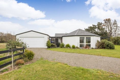 Photo of property in 450 Foxton Shannon Road, Foxton, 4893