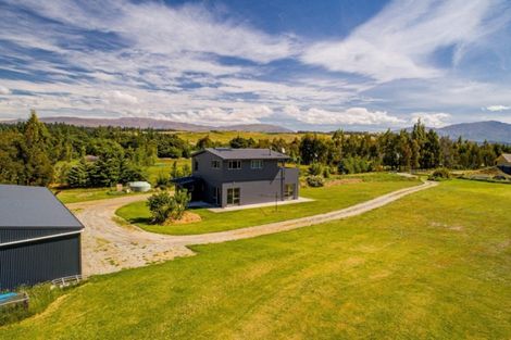 Photo of property in 29 Paterson Drive, Hawea Flat, Wanaka, 9382