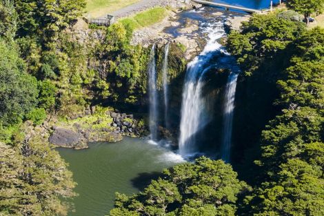 Photo of property in 7 Redwood Park Road, Glenbervie, 0173