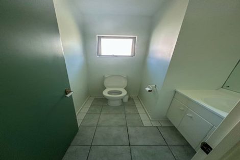 Photo of property in 1/256 Hibiscus Coast Highway, Orewa, 0931