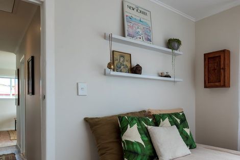 Photo of property in 79 Farquhar Road, Glendene, Auckland, 0602